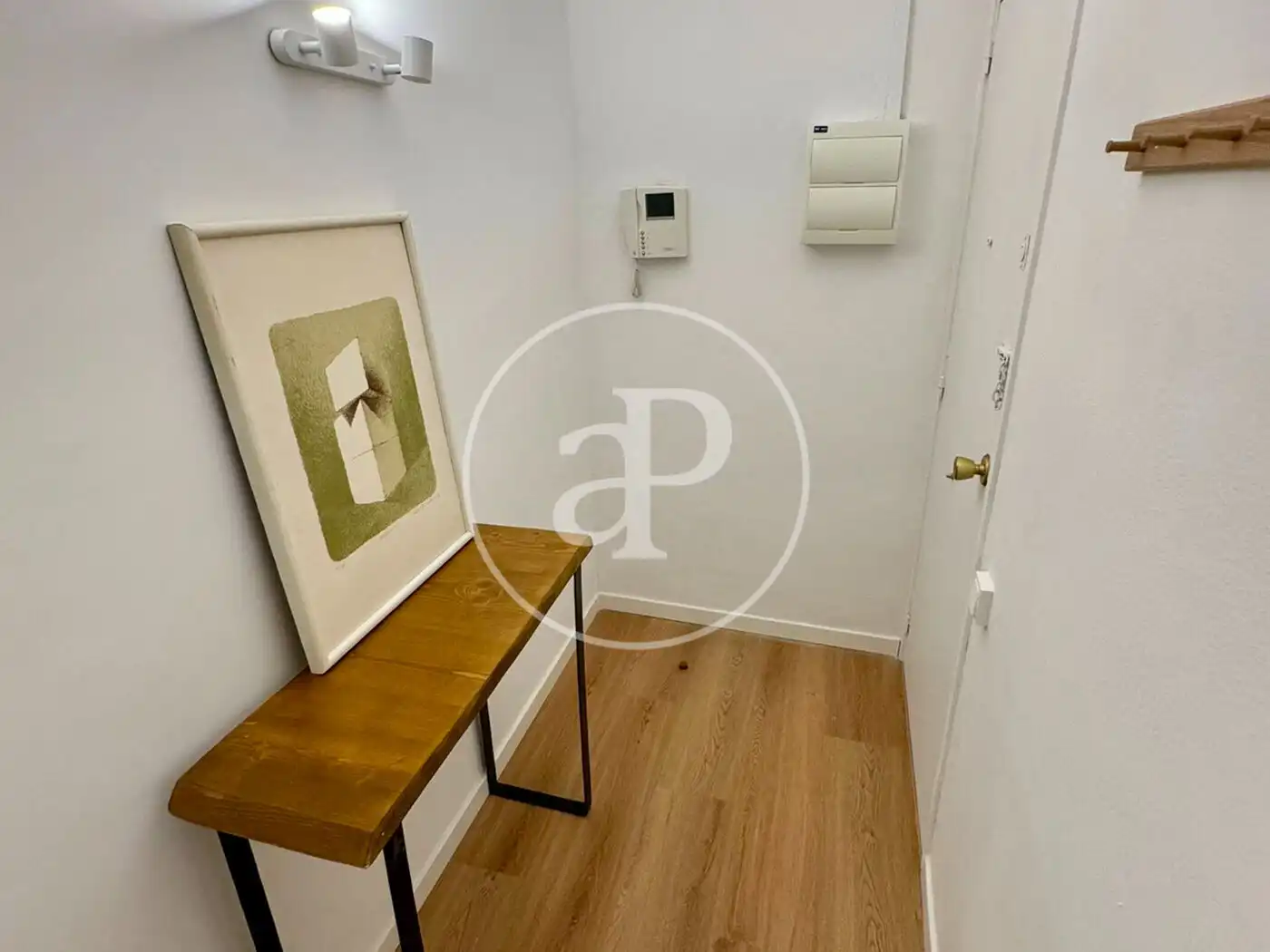 Flat for rent in Barcelona  with Air Conditioner, Heating and Furnished