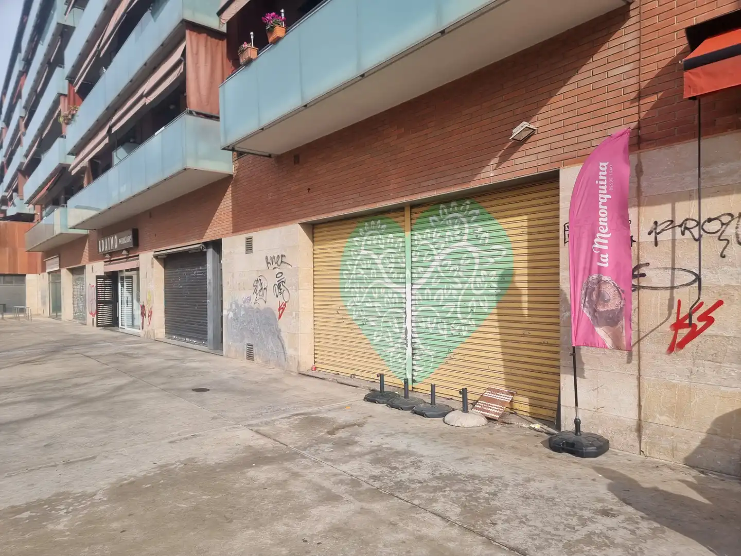 Geschaftsraum zum Verkauf in Mollet del Vallès mit Möbliert