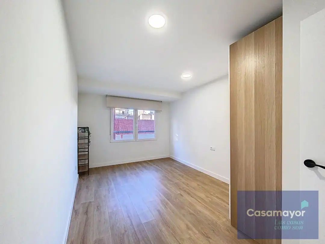 Habitación de Piso de alquiler en Alicante / Alacant con Aire acondicionado, Calefacción y Terraza