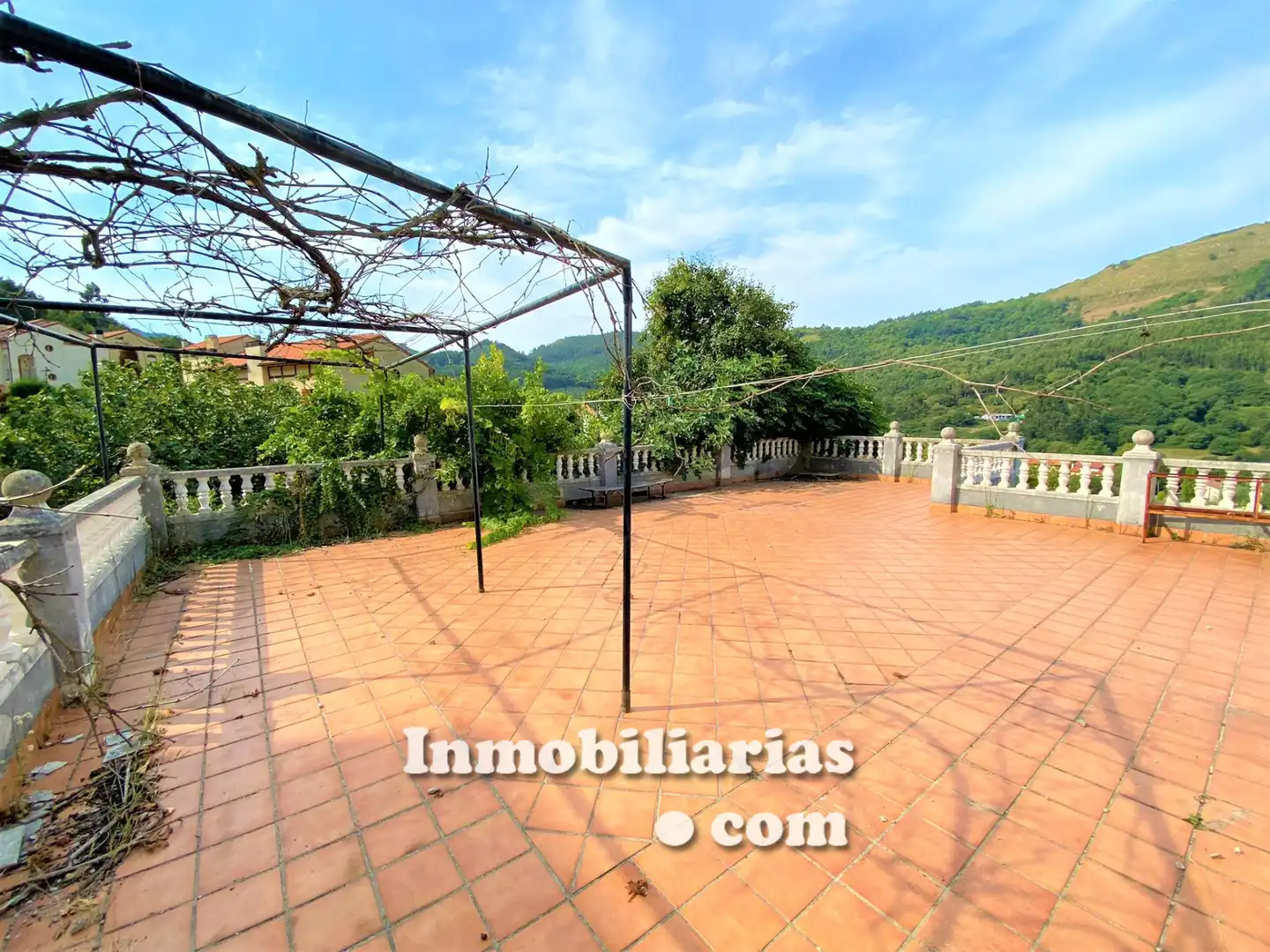 Terraza de Finca rústica en venta en Castro-Urdiales con Calefacción, Jardín privado y Terraza