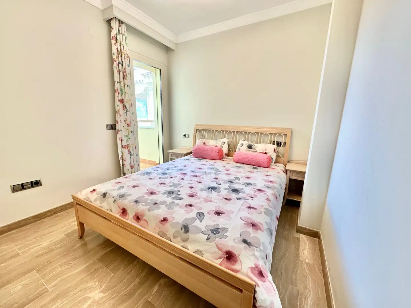 Apartamento con piscina en venta en Milla de Oro, imagen 20