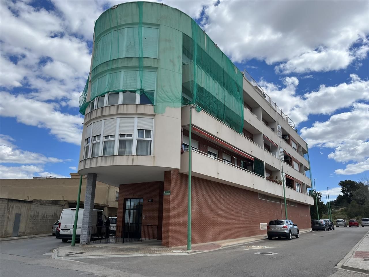 Vista exterior de Trastero en venta en Riba-roja de Túria