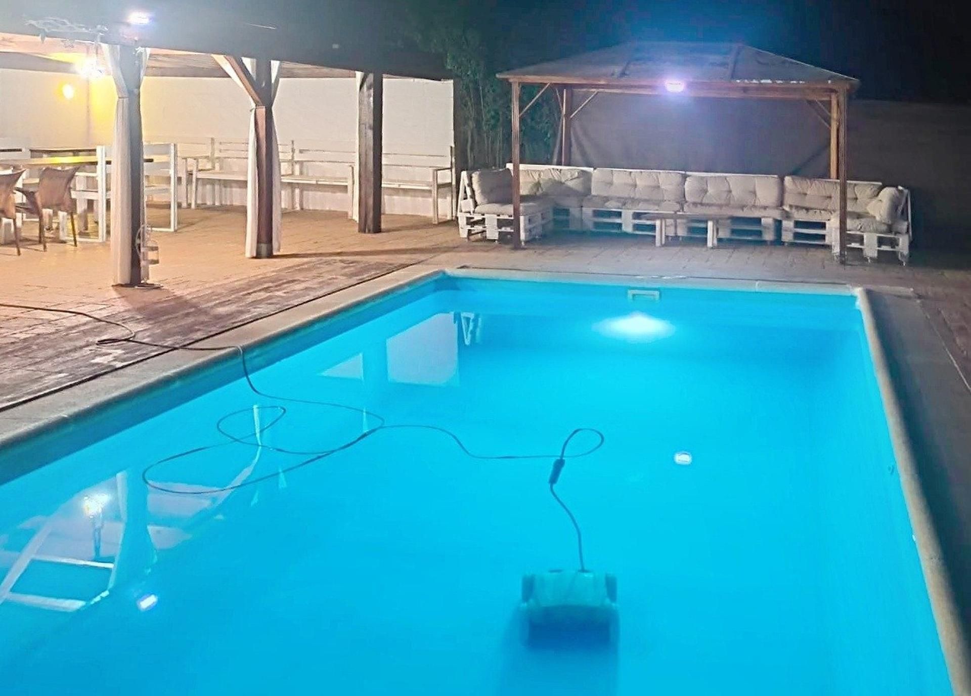 Piscina de Finca rústica en venda en Badajoz Capital amb Aire condicionat i Piscina
