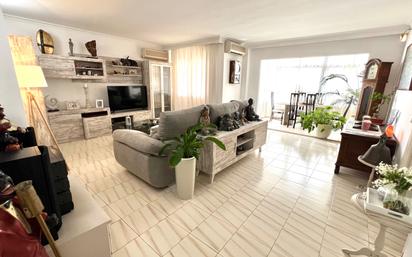 Living room of Flat for sale in Alcúdia  with Air Conditioner, Heating and Terrace