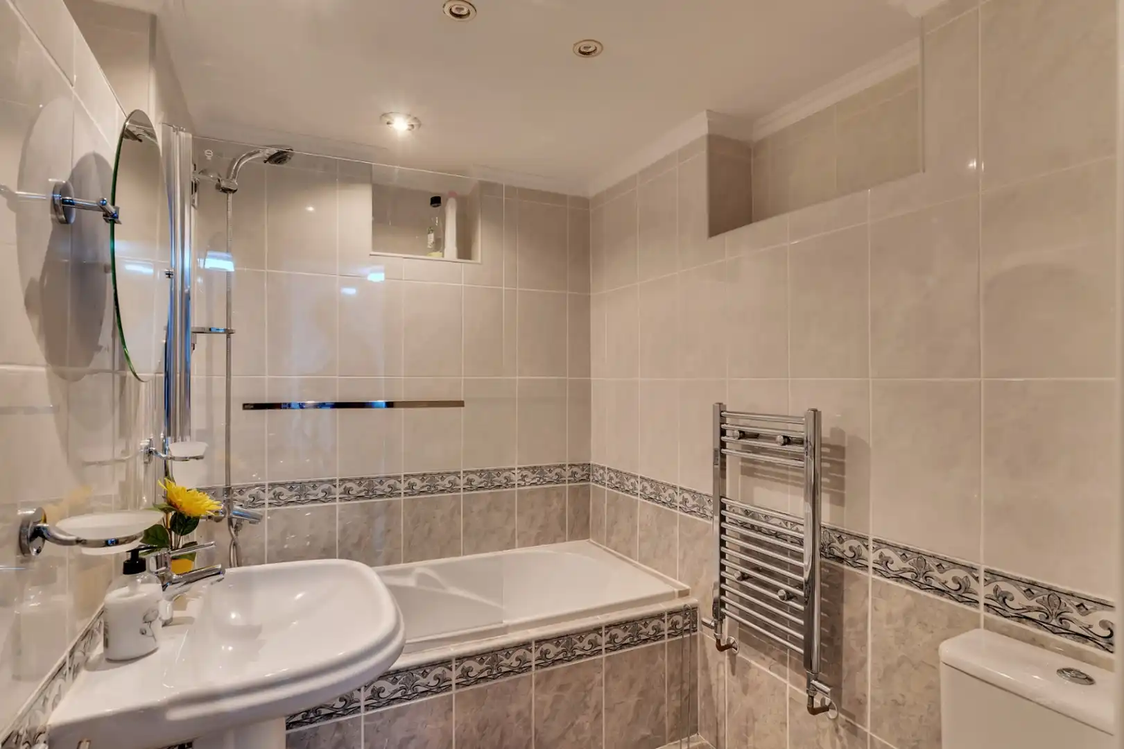 Bathroom of Houses for sale in Jávea / Xàbia  with Air Conditioner, Heating and Private garden