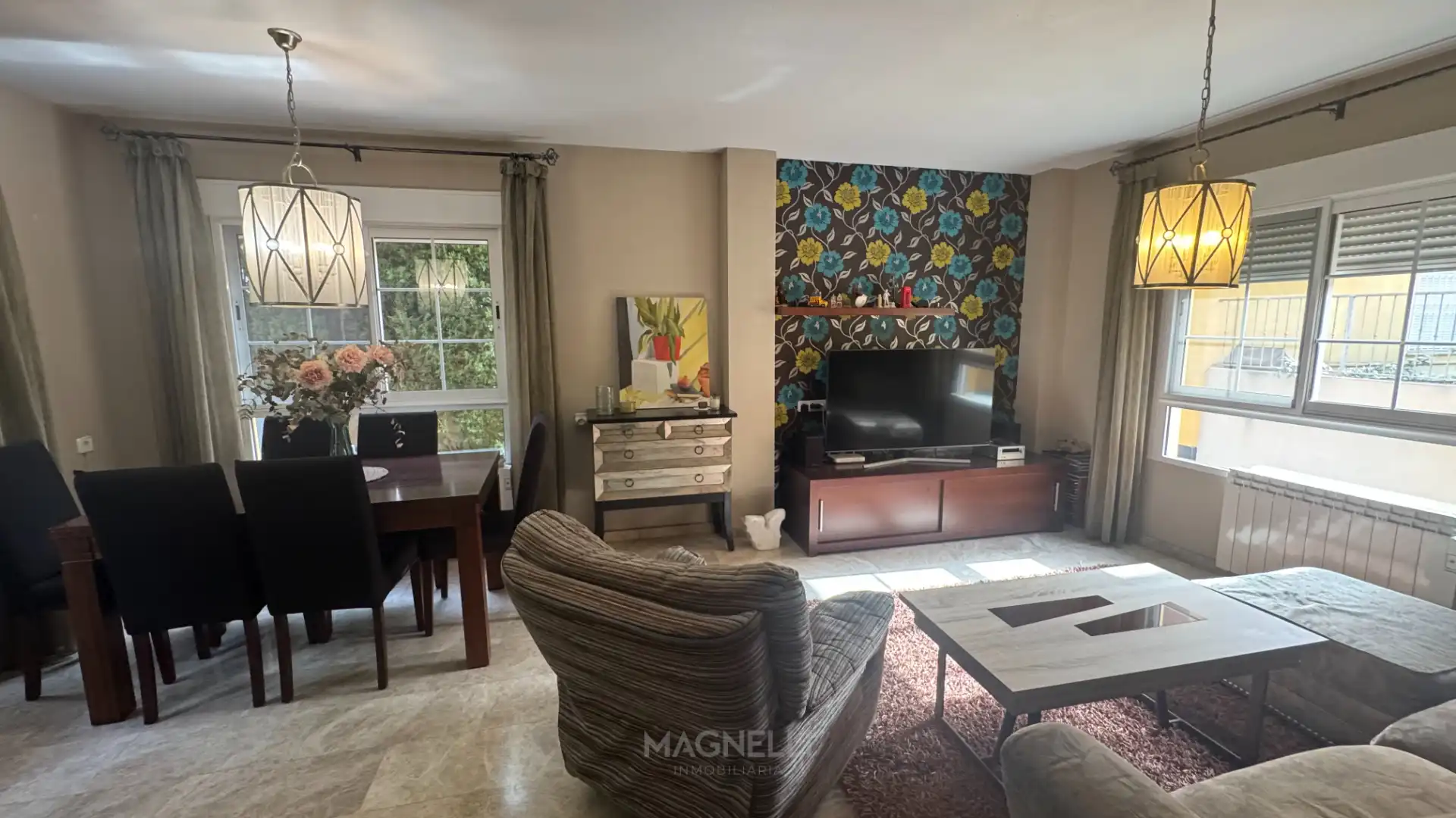 Sala de estar de Casa o chalet en venta en Elda con Jardín privado y Balcón