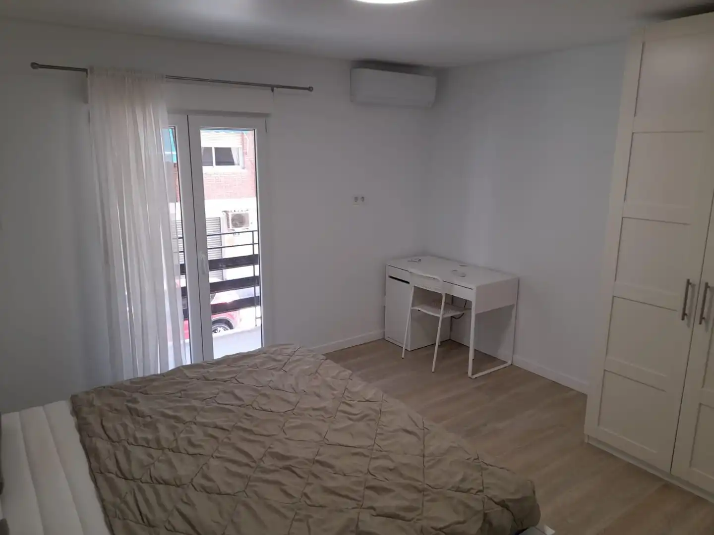 Dormitori de Pis en venda en Valencia amb Aire condicionat, Terrassa i Balcó