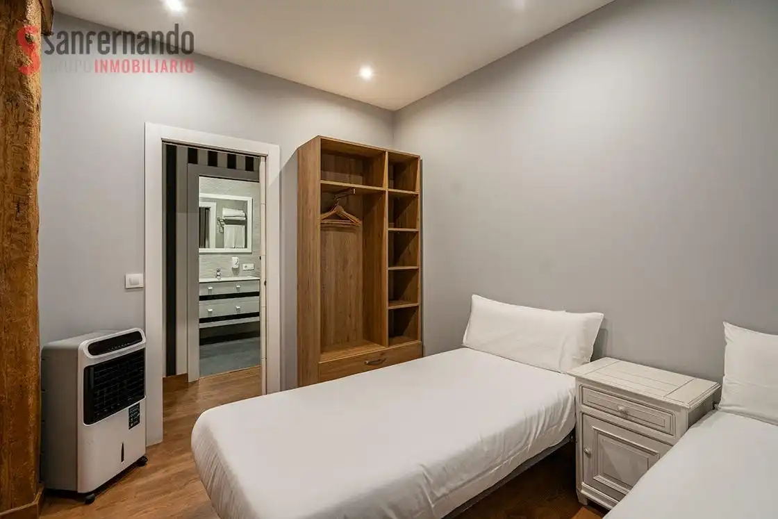 Bedroom of Flat for sale in Santander  with Heating, Furnished and Balcony