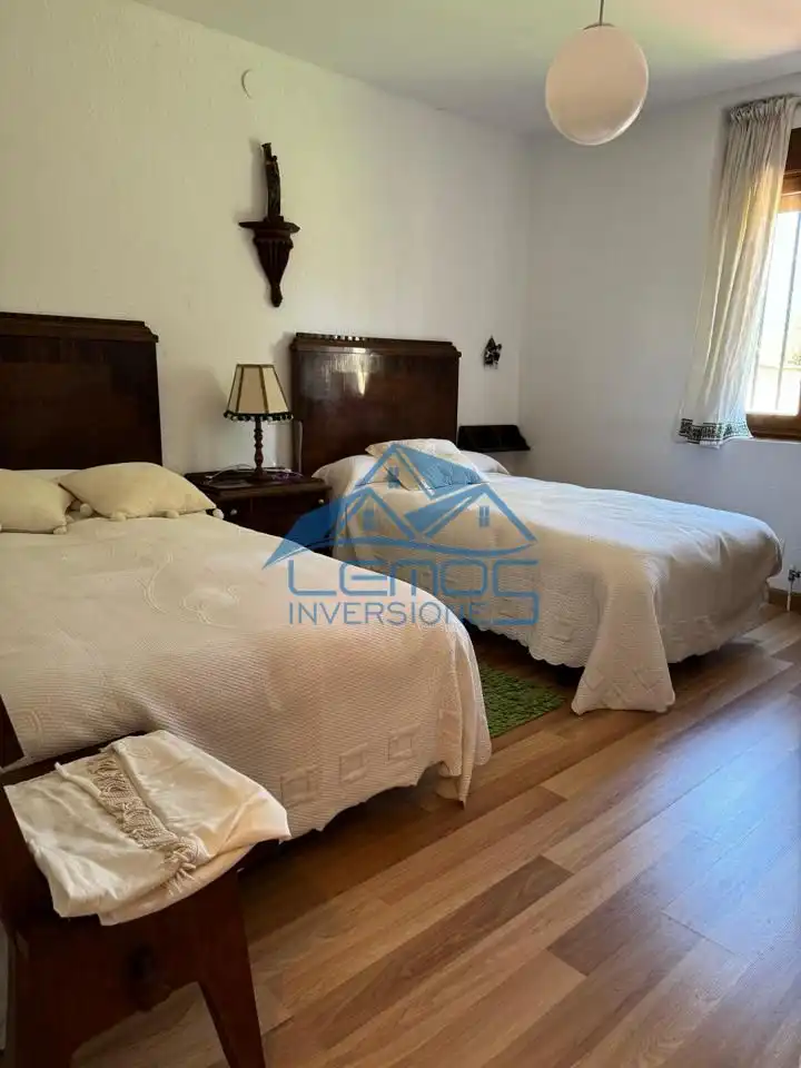 Houses for sale in Santa Teresa De Jesús, Boñar