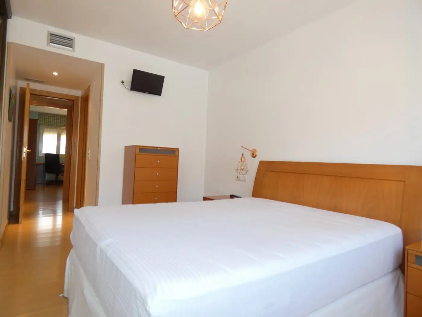 Schlafzimmer von Wohnung zur Miete in Utebo mit Heizung, Terrasse und Abstellraum