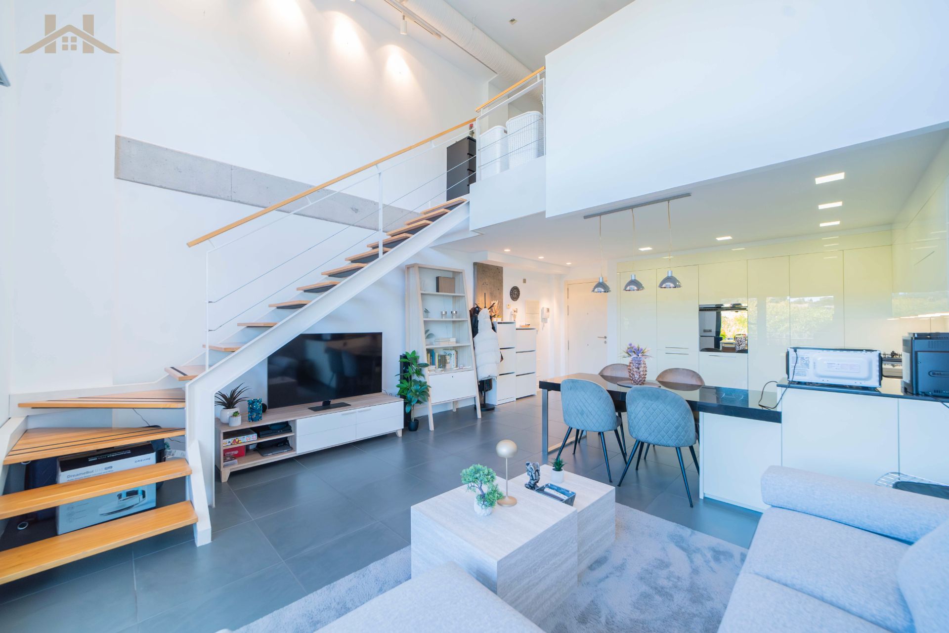 Sala d'estar de Loft en venda en Tres Cantos amb Aire condicionat, Calefacció i Terrassa