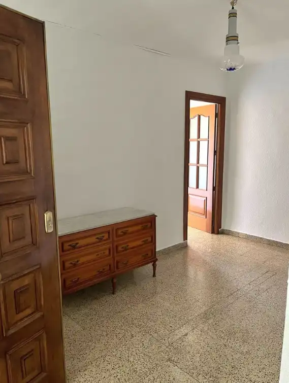 Flat for rent in Granada  with Air Conditioner, Terrace and Microwave