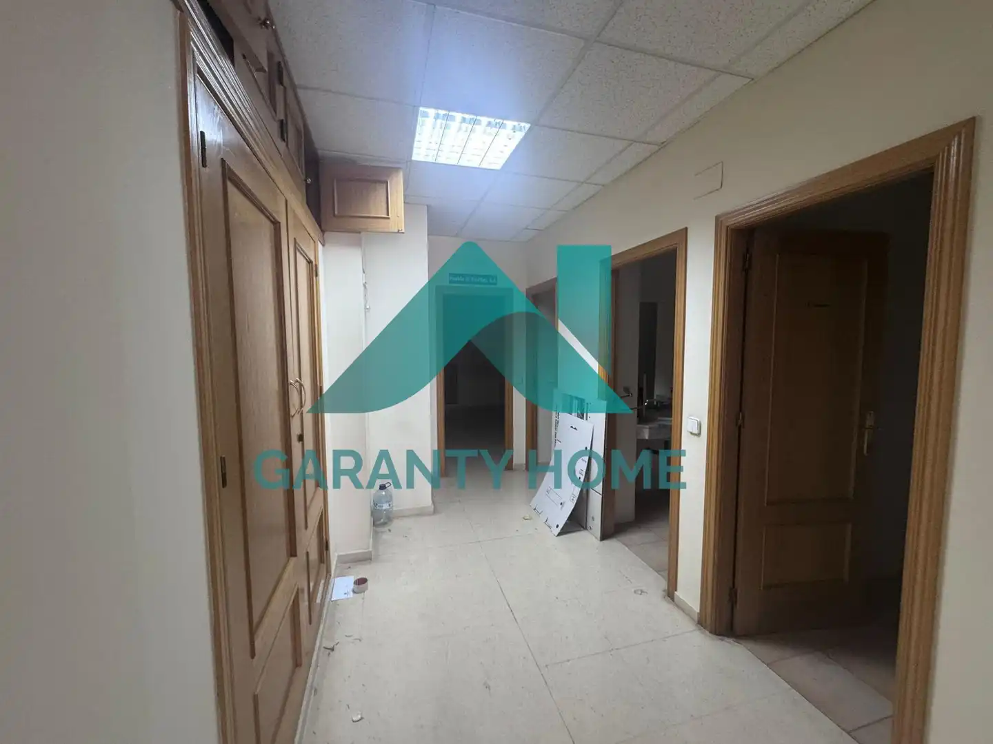 Office for rent in Cáceres  with Air Conditioner and Heating