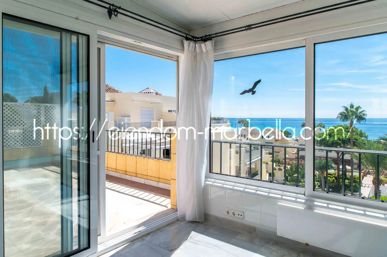 Dormitori de Dúplex en venda en Marbella amb Aire condicionat, Terrassa i Traster