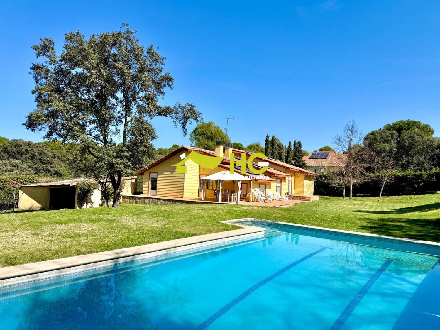 Jardí de Casa o xalet en venda en Villaviciosa de Odón amb Aire condicionat, Calefacció i Jardí privat