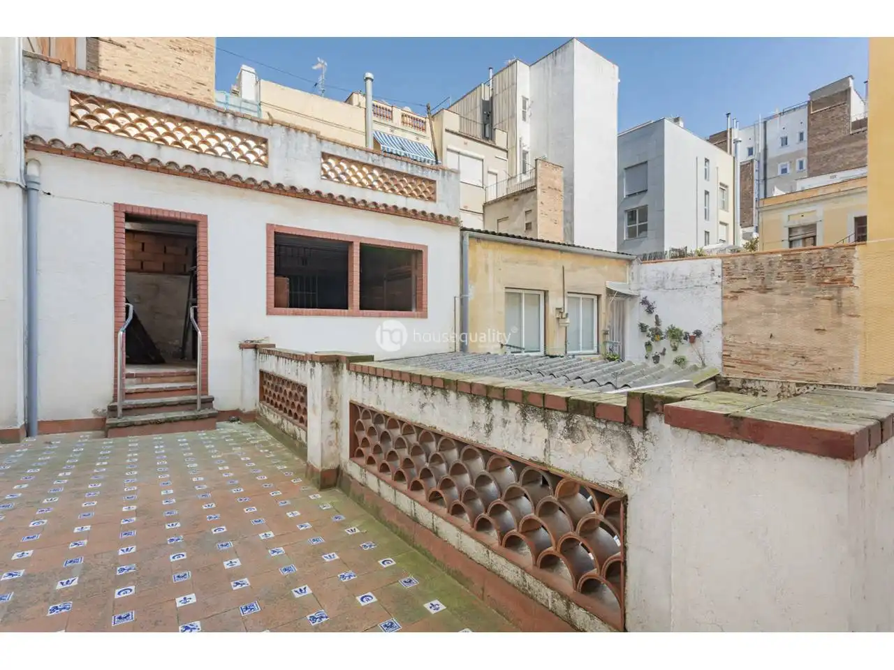 Vista exterior de Piso en venta en Barcelona con Jardín privado, Terraza y Balcón