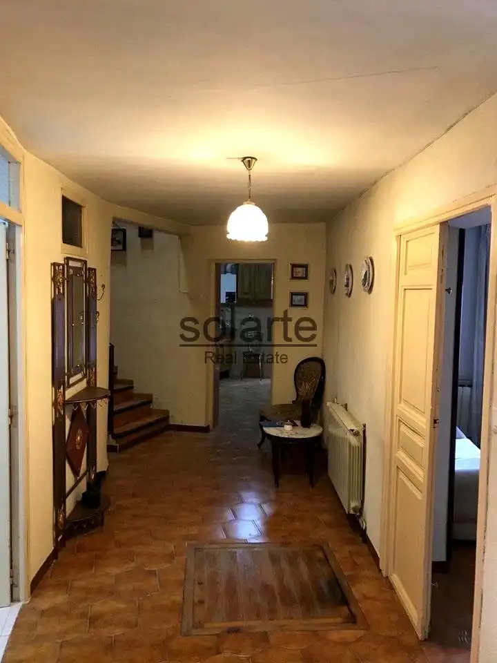 Piso en venta en L'Hospitalet de Llobregat con Aire acondicionado, Parquet y Balcón