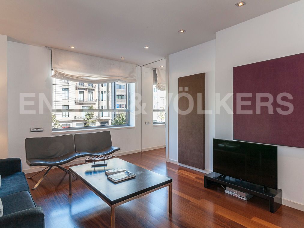 Living room of Flat for sale in  Barcelona Capital  with Air Conditioner, Heating and Parquet flooring