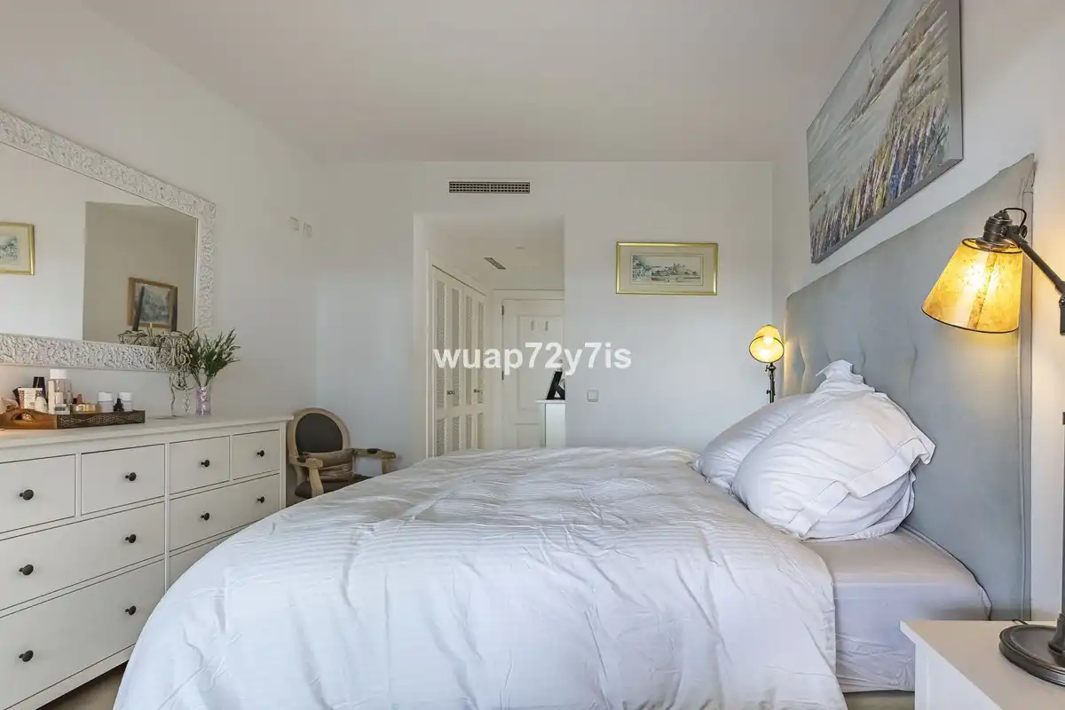 Piso con ascensor en venta en Nueva Andalucía, imagen 16