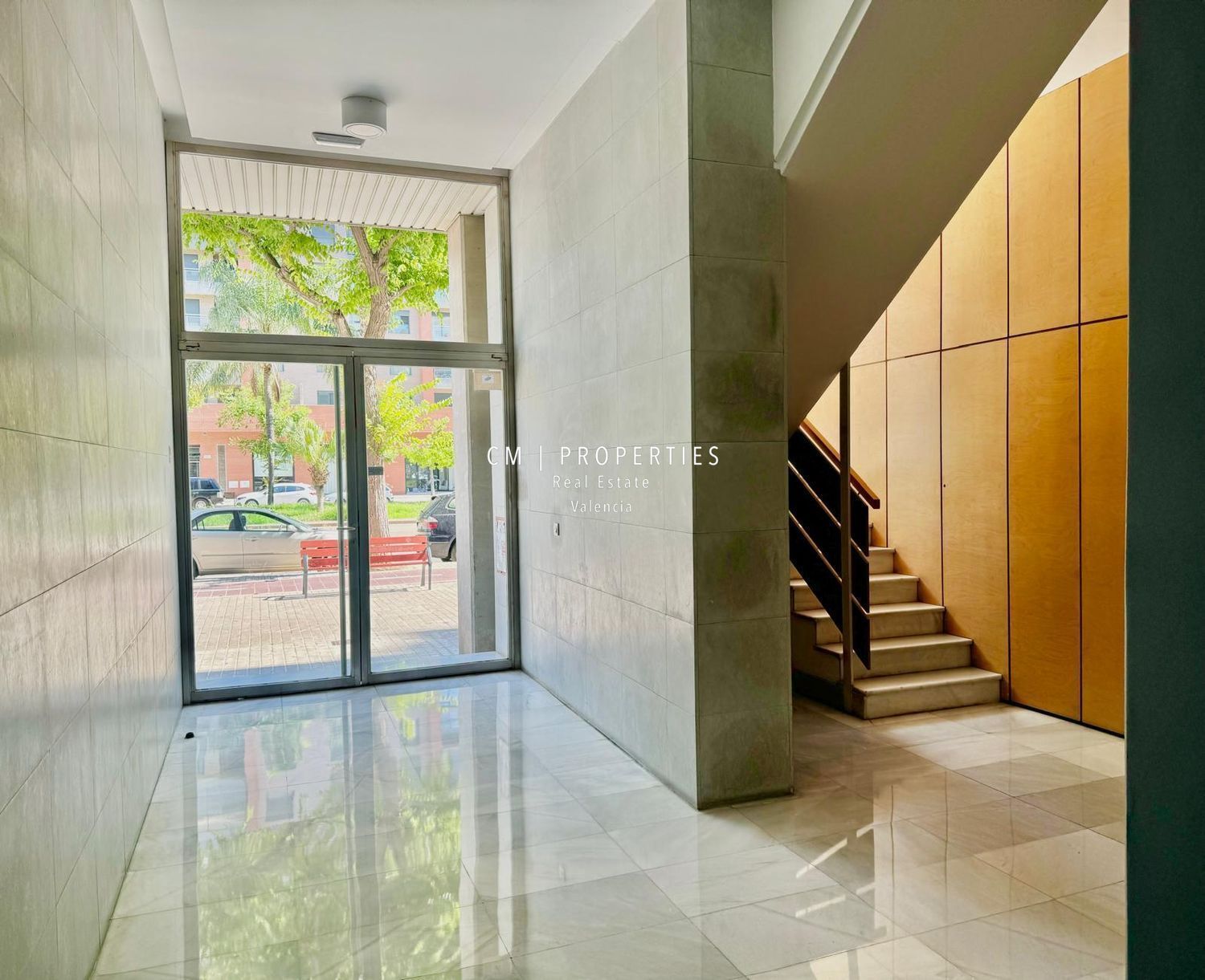 Flat to rent in  Valencia Capital  with Air Conditioner, Terrace and Swimming Pool