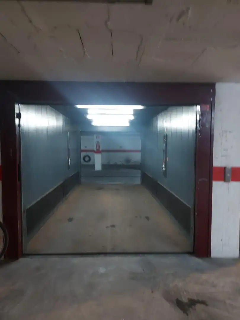 Garage for rent in Murcia