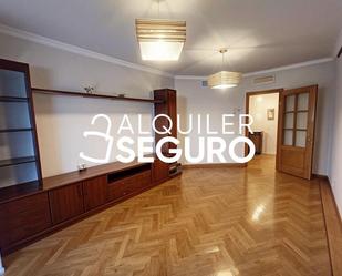 Living room of Flat to rent in  Madrid Capital  with Heating and Swimming Pool