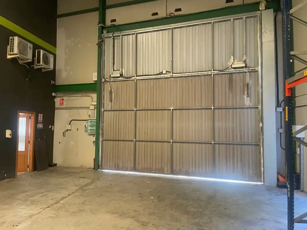 Industrial buildings for sale in Beniarjó