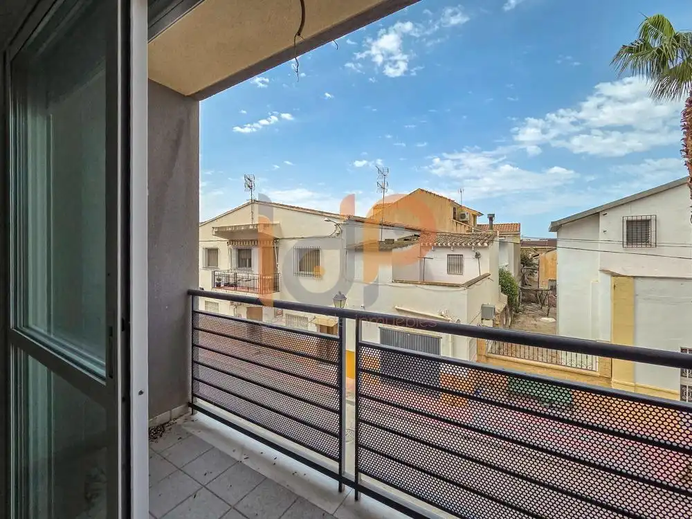 Terrassa de Pis en venda en Zurgena amb Traster i Balcó