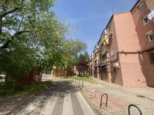 Vista exterior de Pis en venda en Madrid