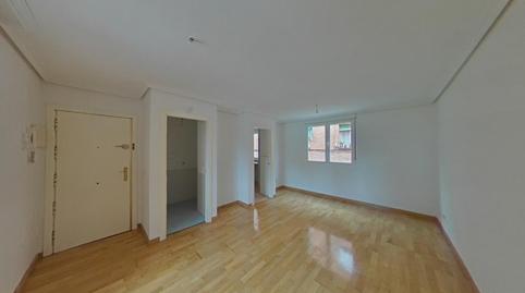 Photo 2 of Flat for sale in  Urgel, San Isidro,  Madrid Capital