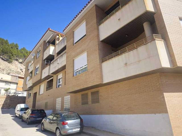 Piso en Venta en Avenida ARAGON en Alhama de Aragón