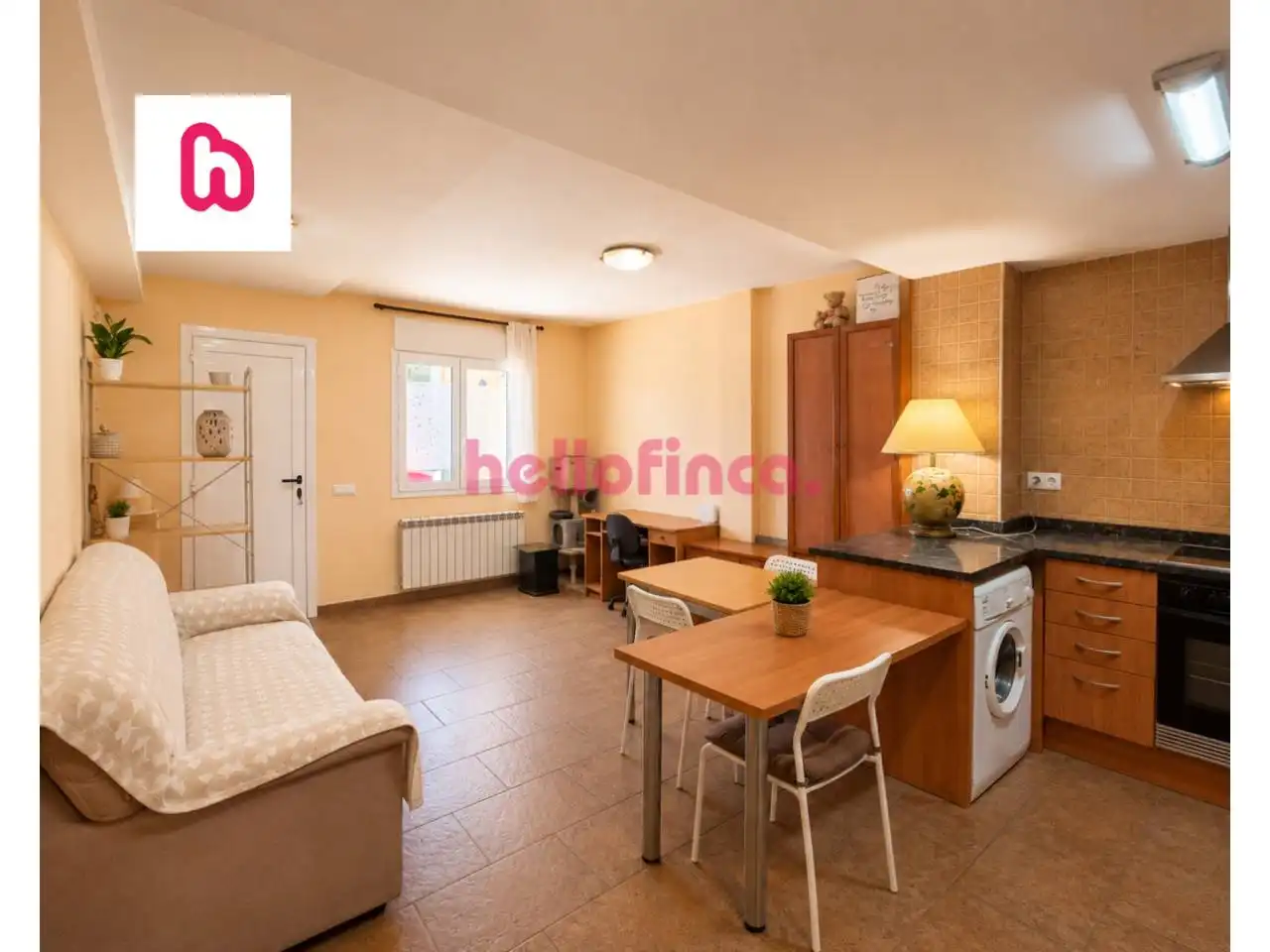Bedroom of Flat for sale in Montesquiu  with Heating and Alarm