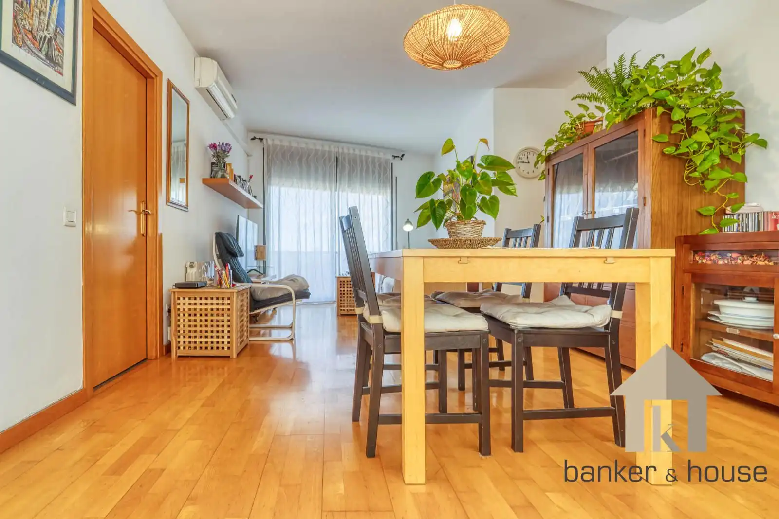 Sala d'estar de Àtic en venda en Sabadell amb Aire condicionat i Terrassa