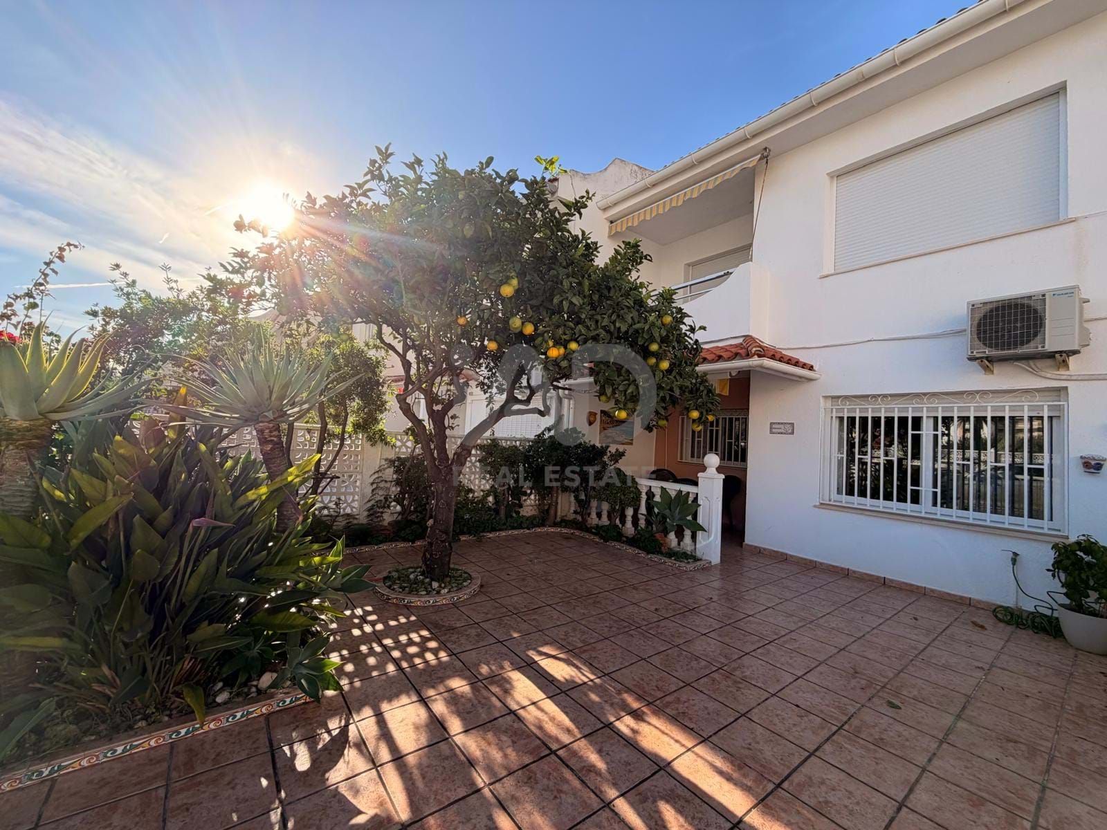 Vista exterior de Casa adosada en venda en Peñíscola / Peníscola amb Aire condicionat, Calefacció i Terrassa