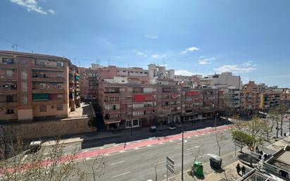Vista exterior de Pis en venda en Benidorm amb Aire condicionat, Calefacció i Terrassa