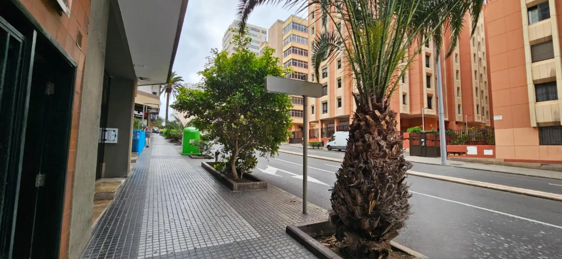 Vista exterior de Local en venda en Las Palmas de Gran Canaria