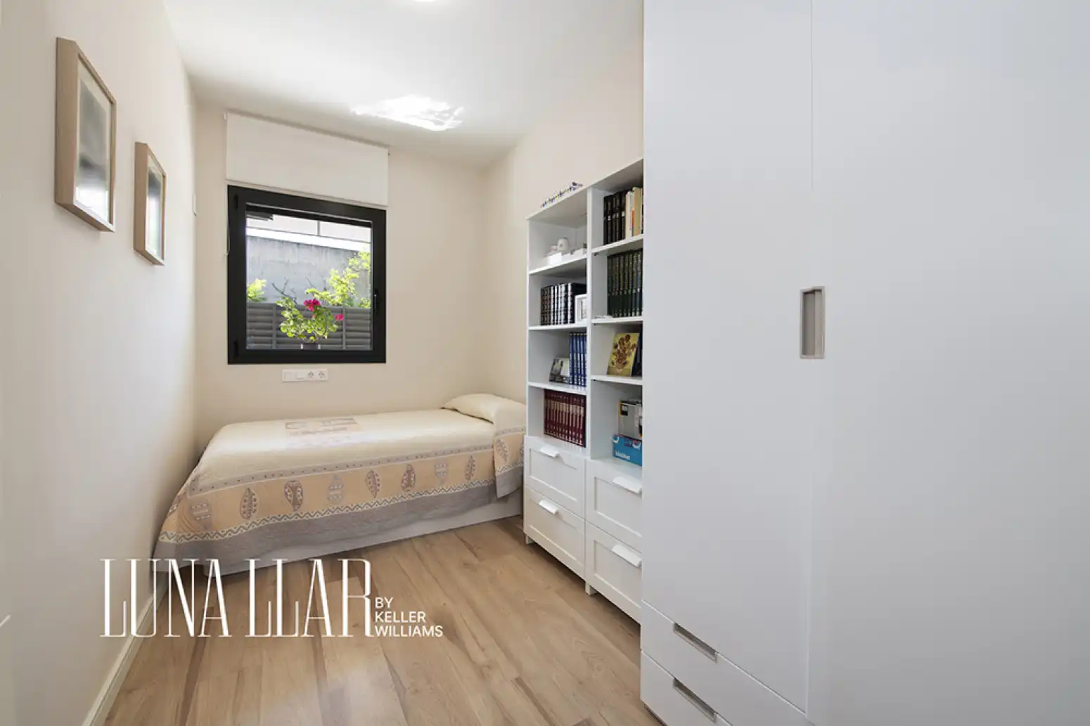 Schlafzimmer von Wohnung zum Verkauf in Gavà mit Klimaanlage, Privatgarten und Parkett