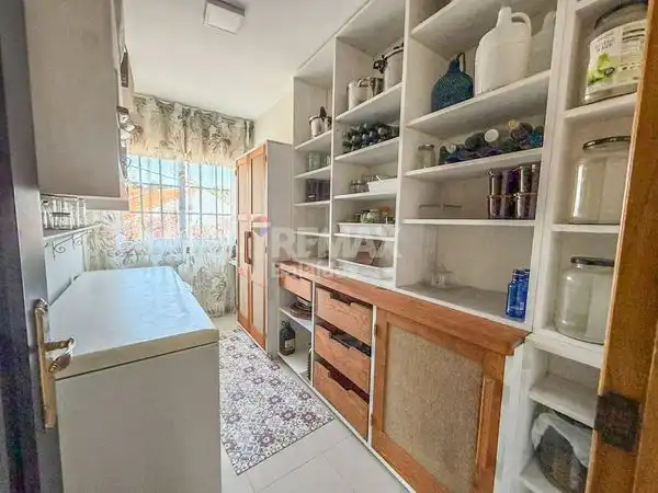 Casa con jardín en venta en Avenida Paseo Portugal, imagen 13