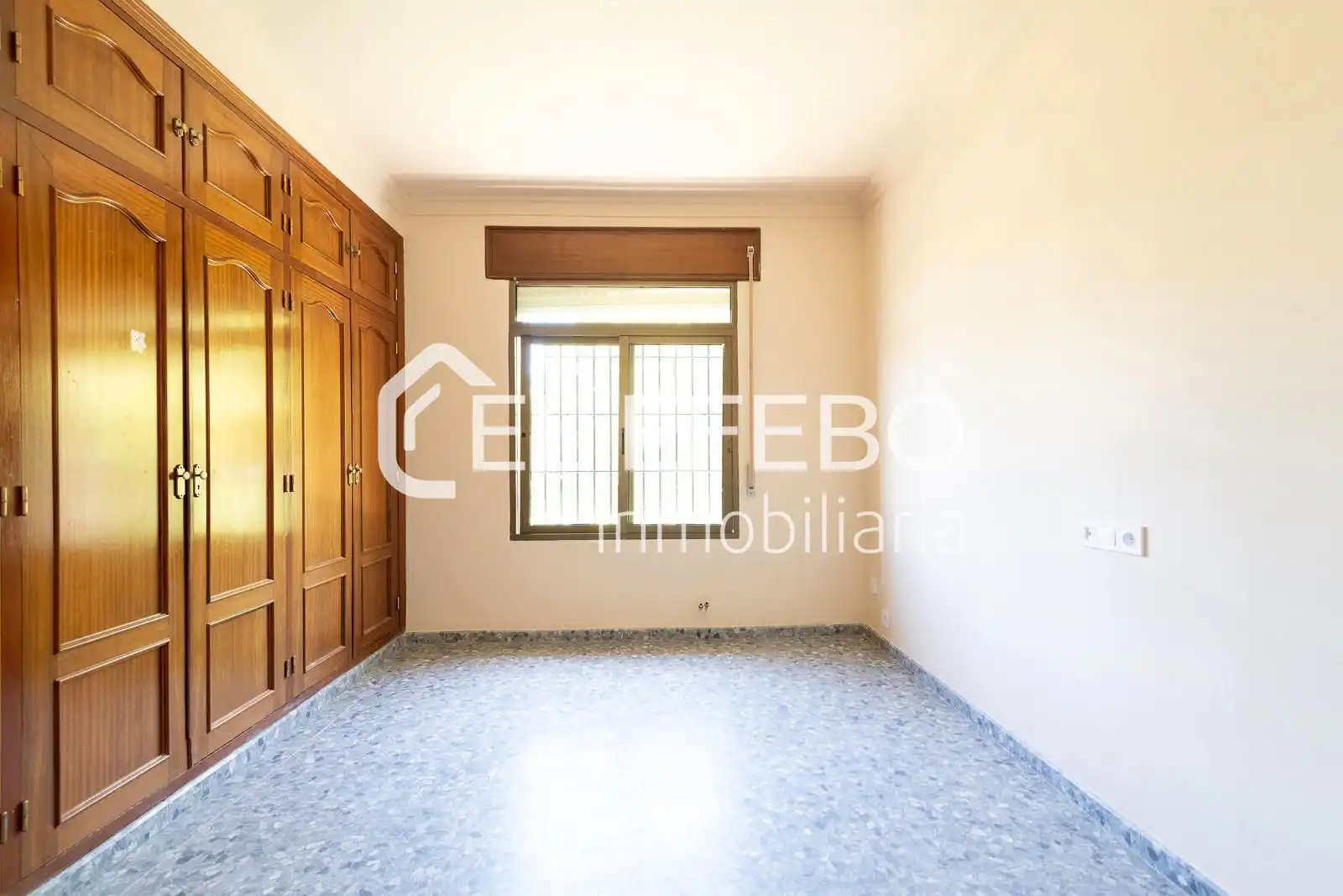 Dormitori de Casa o xalet en venda en Antequera amb Calefacció, Terrassa i Traster