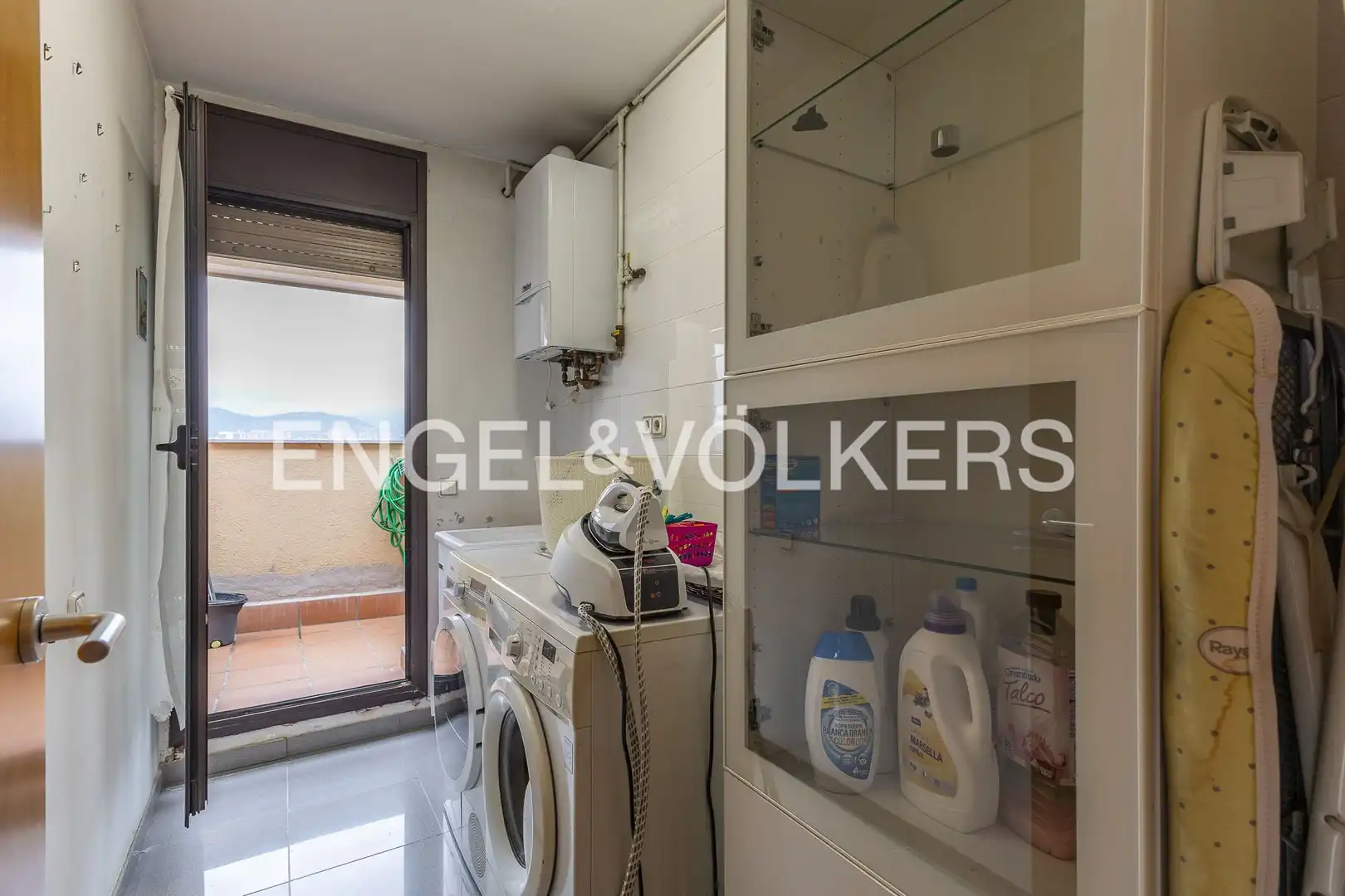 Cocina de Dúplex en venta en Terrassa con Aire acondicionado, Calefacción y Terraza