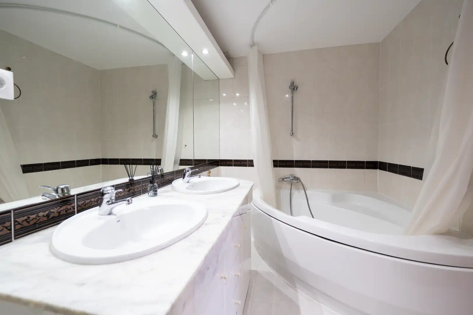 Baño de Casa o chalet en venta en Cambrils con Aire acondicionado, Calefacción y Jardín privado