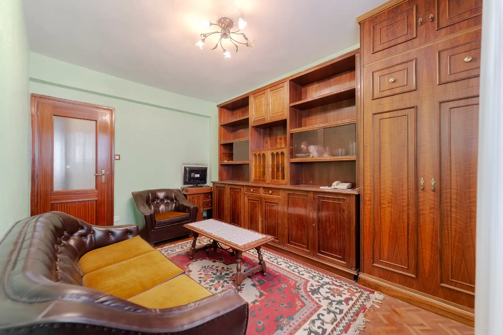 Sala de estar de Piso en venta en Madrid con Calefacción, Jardín privado y Internet