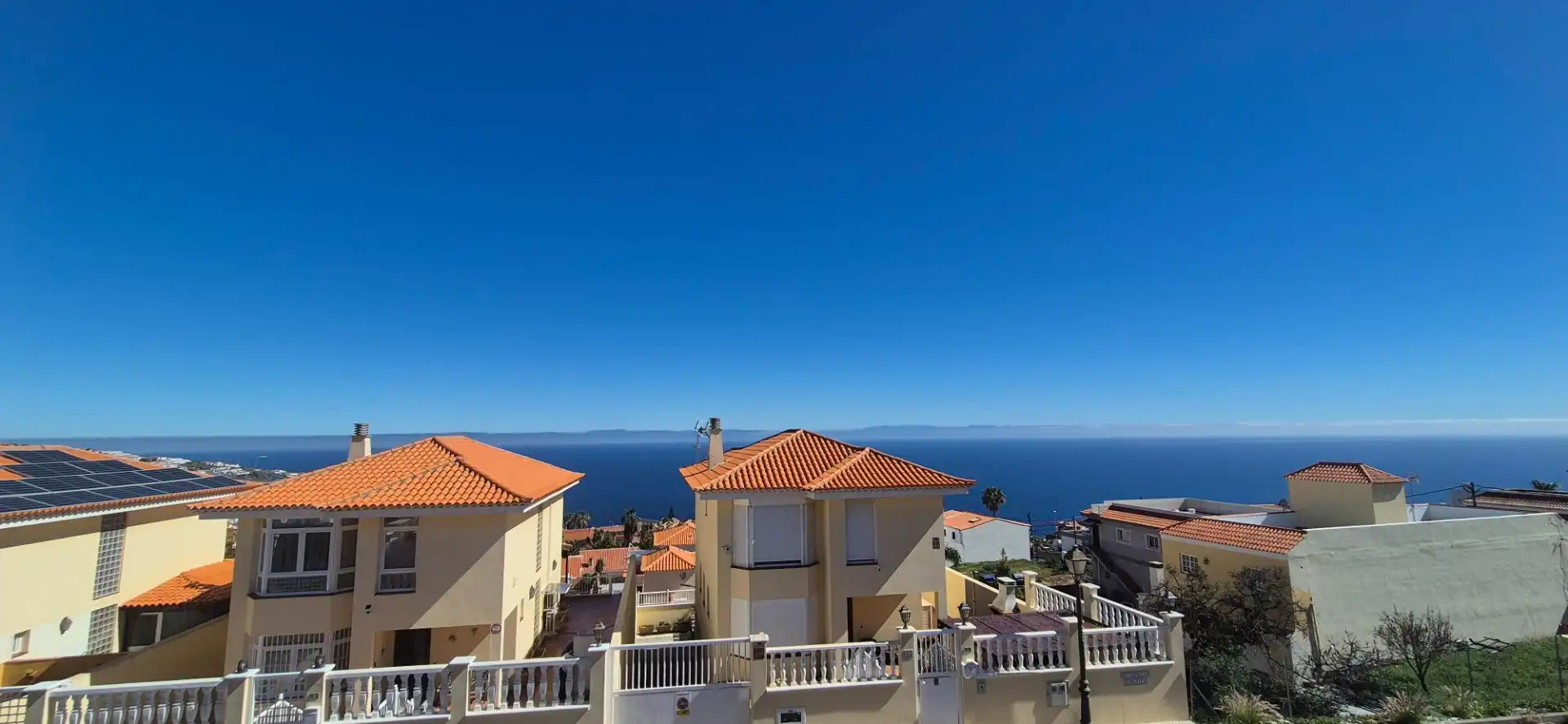 Vista exterior de Casa o chalet en venta en Candelaria con Aire acondicionado, Jardín privado y Parquet