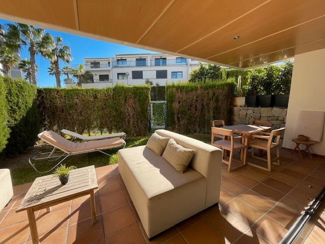 Terrassa de Casa adosada en venda en Alicante / Alacant amb Aire condicionat, Calefacció i Jardí privat