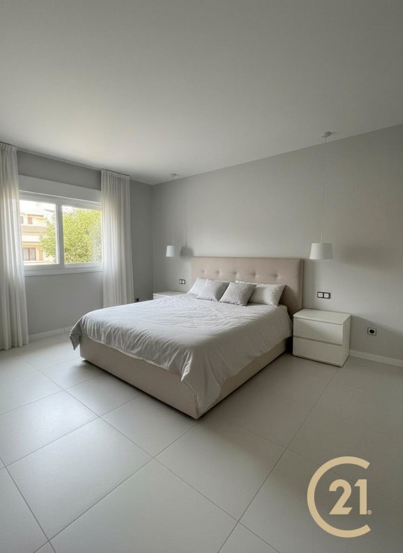 Dormitori de Apartament en venda en Estepona amb Aire condicionat, Calefacció i Terrassa