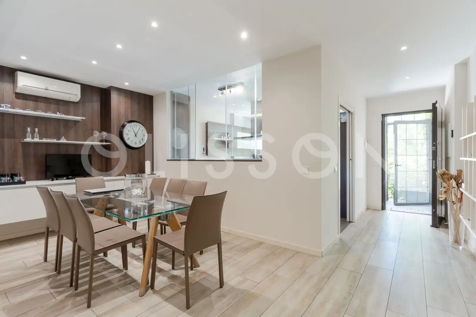 Dining room of Detached homes for sale in Madrid  with Air Conditioner, Heating and Private garden
