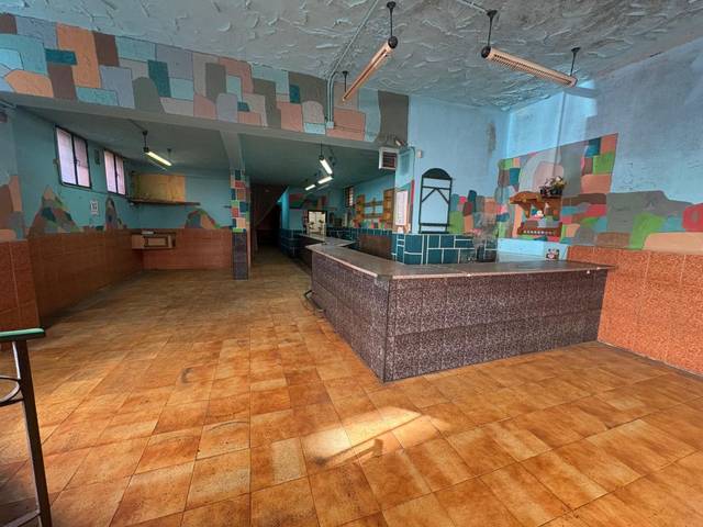 Local comercial en Alquiler en Ciudad Naranco - Prados de La Fuente