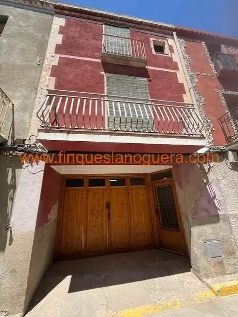 Vista exterior de Casa o chalet en venta en Menàrguens con Trastero y Balcón
