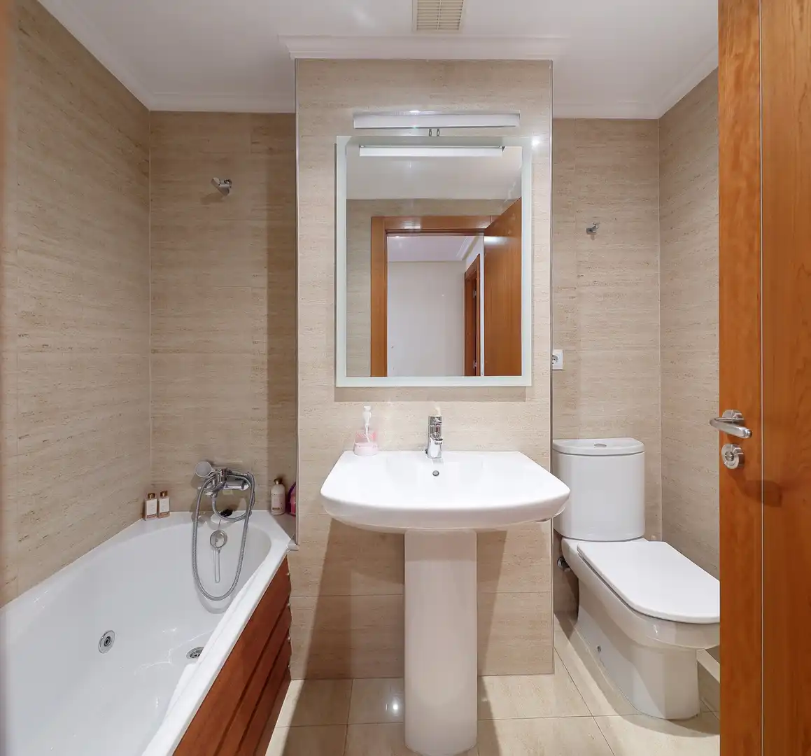 Piso de alquiler en Gijón - CL LA PLAYA, 9, Barrio del Centro