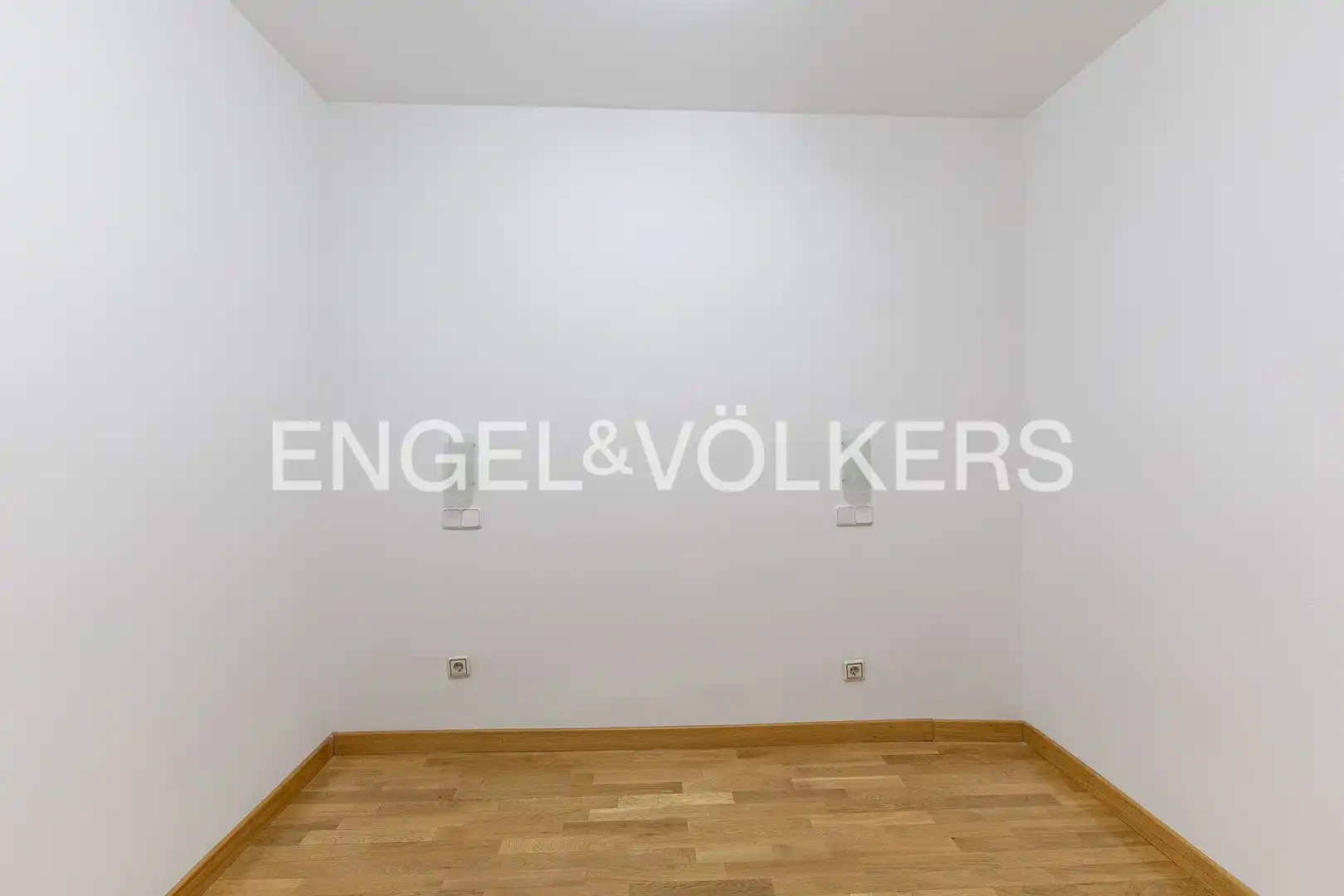Wohnung zur Miete in Madrid mit Klimaanlage, Heizung und Parkett